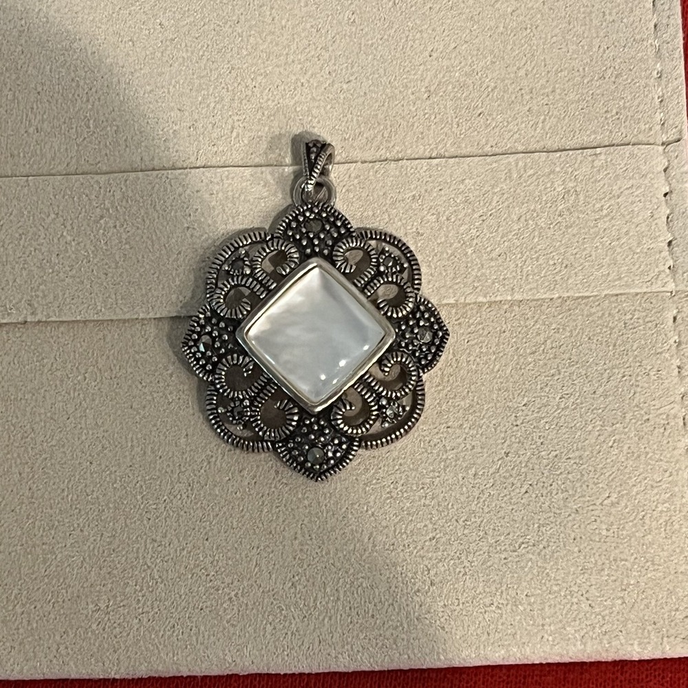 Sterling Silver MOP Art Deco Retro‎  Mother Of Pearl and Marcasite Pendant